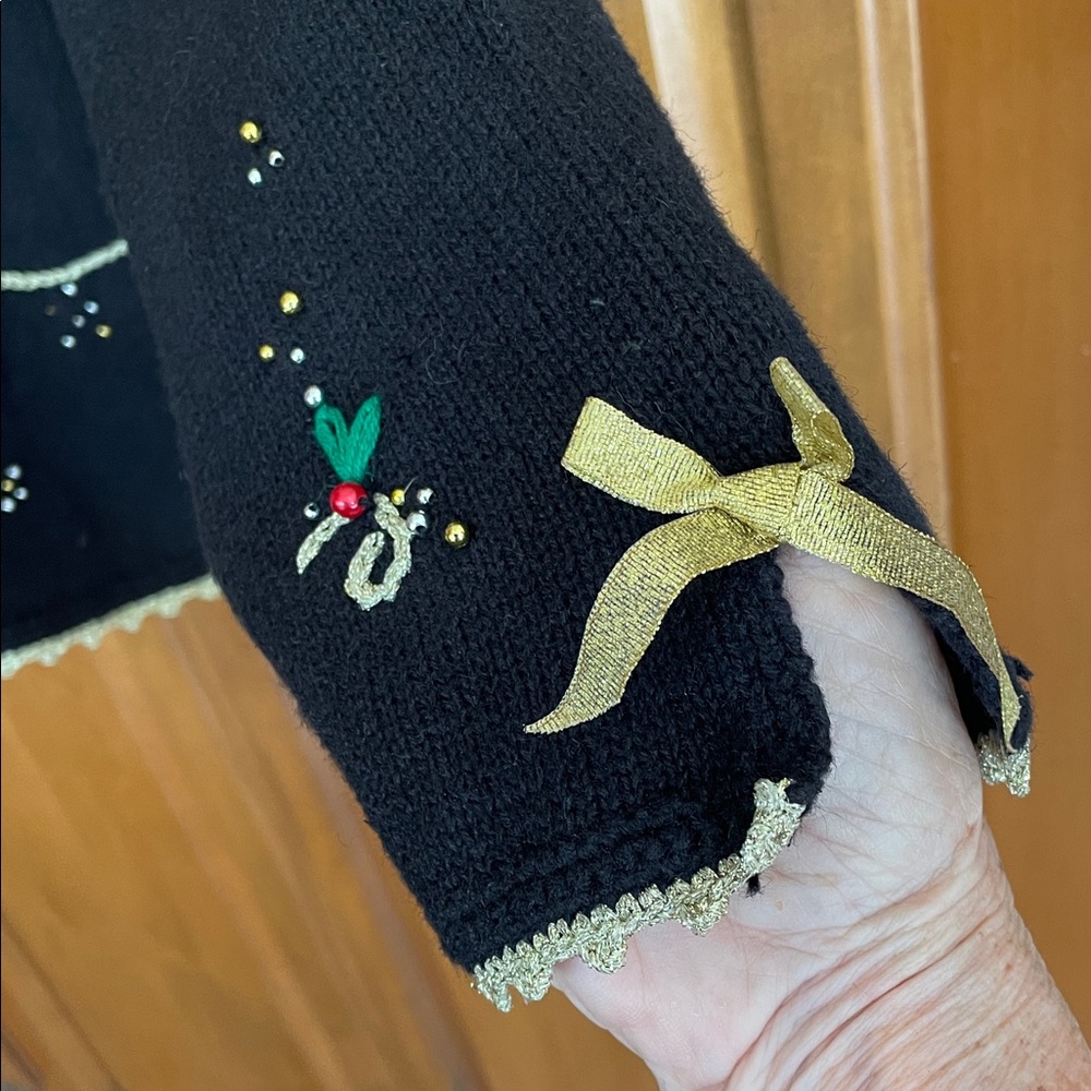 UGLY? Christmas Holiday Sweater by Designers Originals, Like New! Size Petite L - Picture 4 of 15